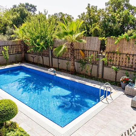 Lux W Balcony Pool Sauna Garden In Villa Antalya